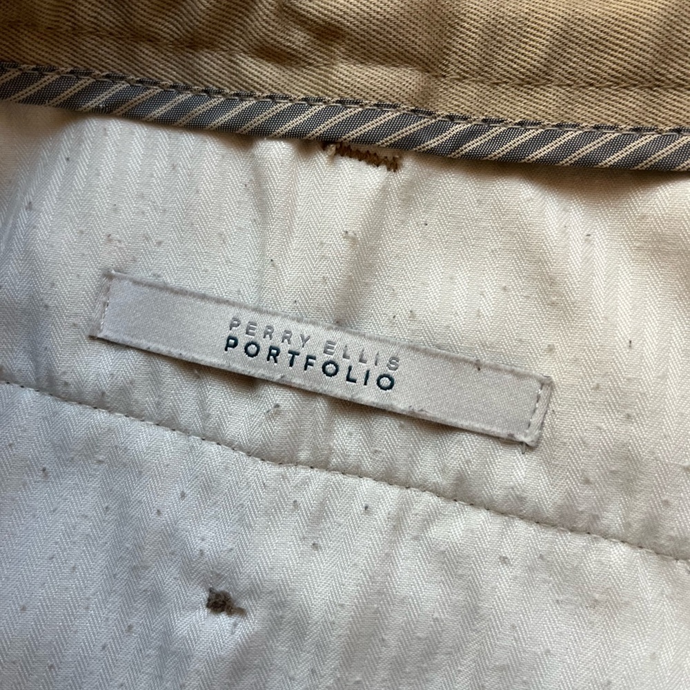 Pants - Picture 4 of 6